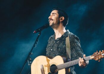 ¡Por todo Chile! Álex Ubago celebra 25 años de «¿Qué pides tú?» con su público